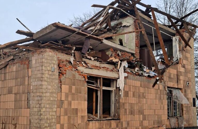 Росіяни атакували аграрне підприємство на Сумщині: є загиблі