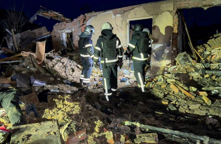 Росіяни вбили на Харківщині жінку та дитину