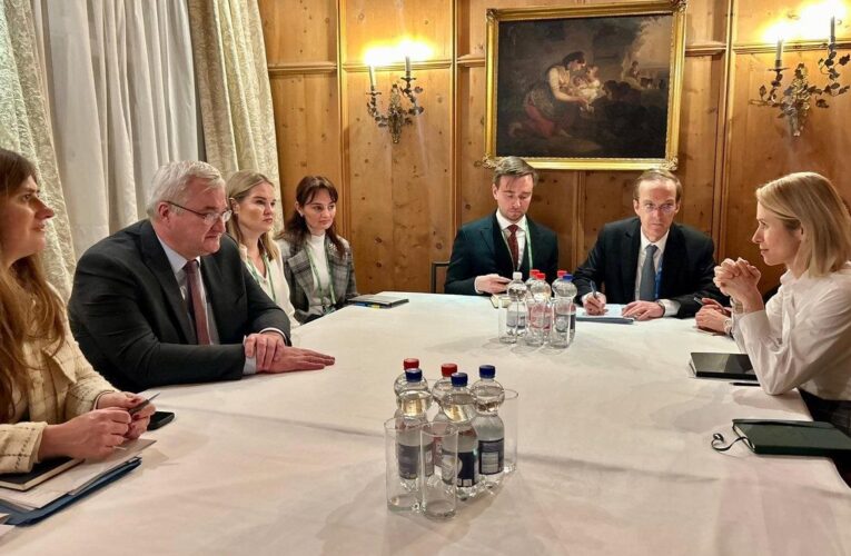 Сибіга і Каллас обговорили посилення санкцій проти РФ