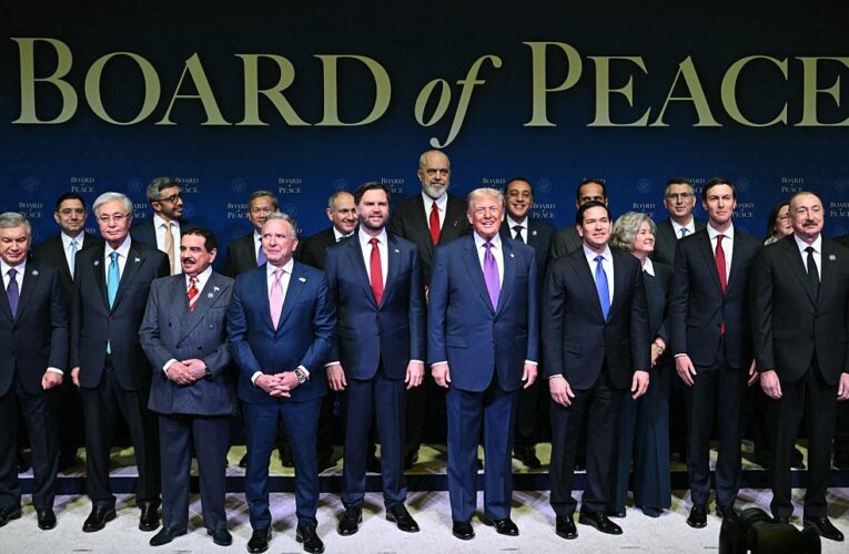 США внесли $10 млрд: відбулася зустріч Ради миру