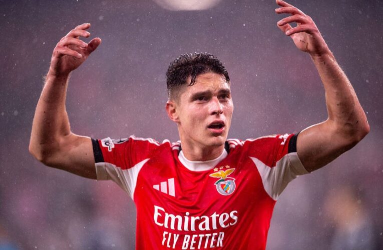 Судаков відмовився від участі в матчі Бенфіки через біль у спині