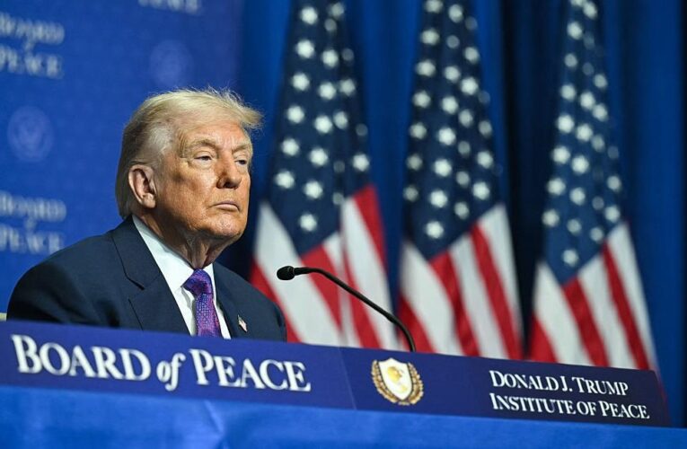 Трамп зробив заяву щодо завершення війни в Україні