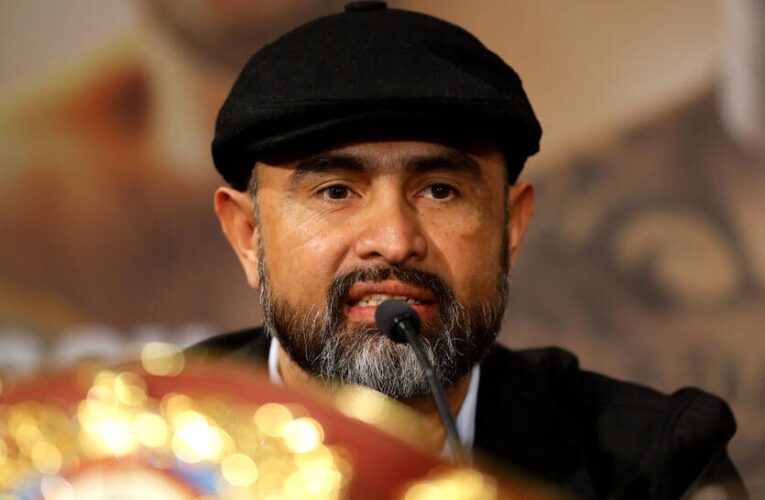 Тренер Руїса розповів, чи відбудеться бій його підопічного з Усиком