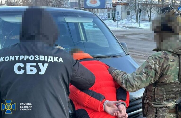 У Кропивницькому попередили замах на посадовця