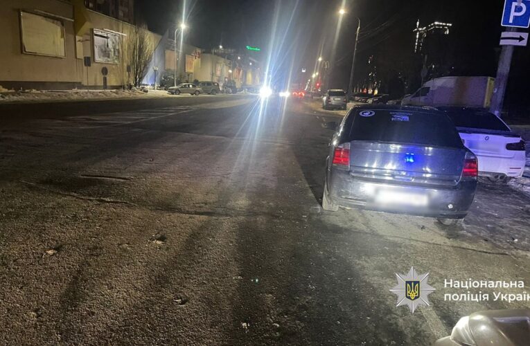 У Вінниці 18-річний водій збив трьох пішоходів і зіткнувся з авто