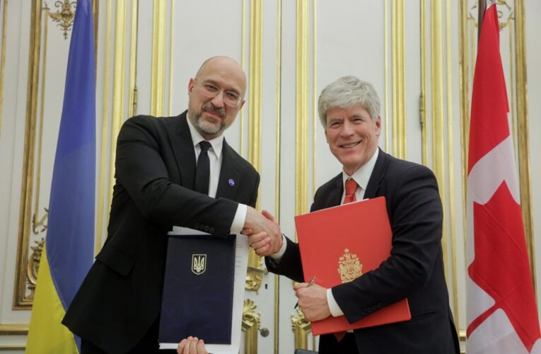 Україна і Канада підписали енергетичний меморандум