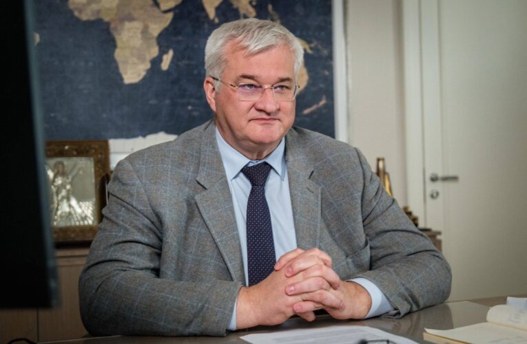 Україна викрила російську аферу з літаком-фантомом