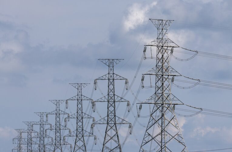 Укренерго підтвердило відключення на вівторок