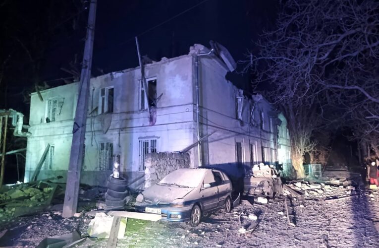 В Одесі показали наслідки атаки РФ у двох районах