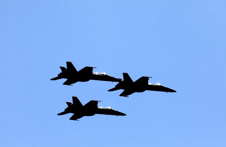 Винищувачі США та Китаю провели коротке протистояння над Жовтим морем – ЗМІ