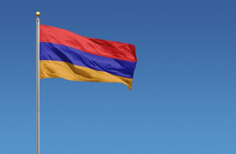 Вірменія відмовилася видавати РФ політичних втікачів