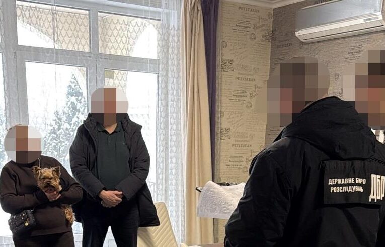 “Вивела ₴200 млн нерухомості з банку”: посадовиці оголосили про підозру