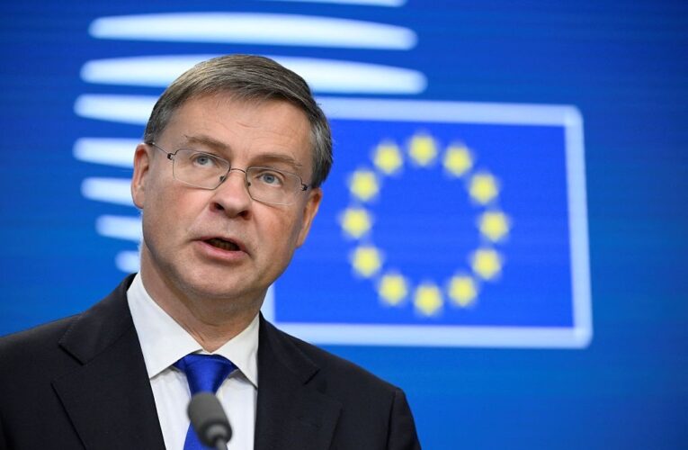 ЄС підготує &euro;90 млрд Україні, попри вето Угорщини