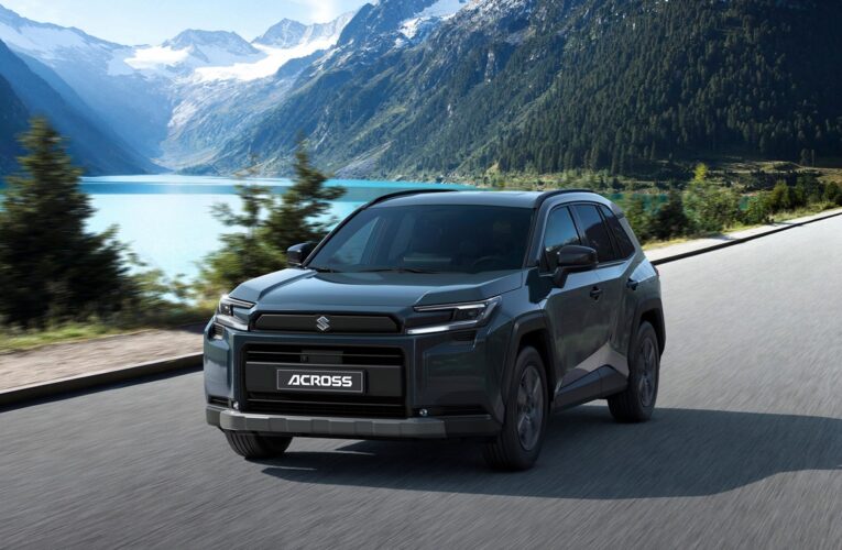 Європейський Suzuki Across виявився копією Toyota RAV4