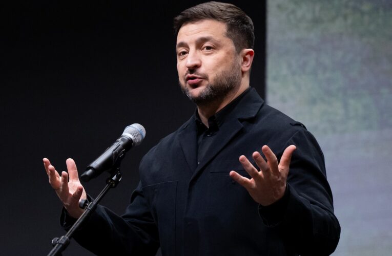 Зеленський озвучив втрати РФ на кілометр