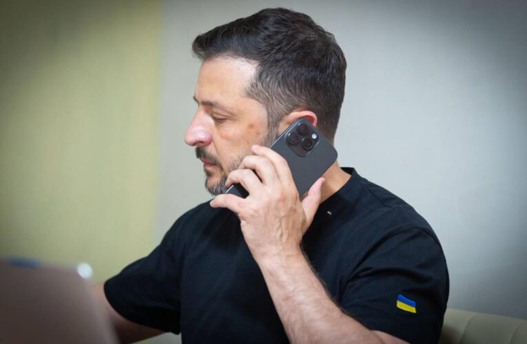 Зеленський проводить переговори з Фіцо