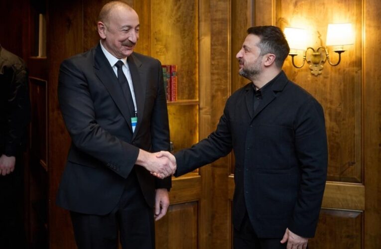 Зеленський зустрівся з президентом Азербайджану