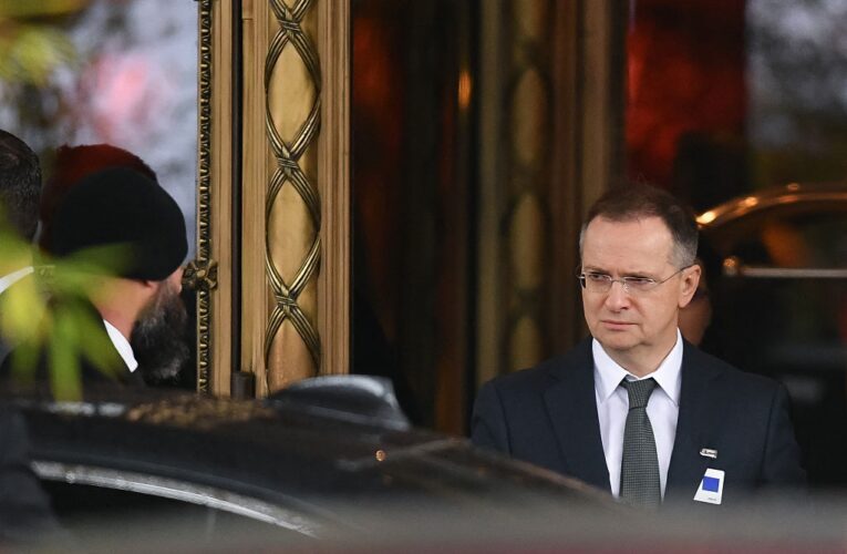 Зустріч після переговорів. Розмова України та РФ