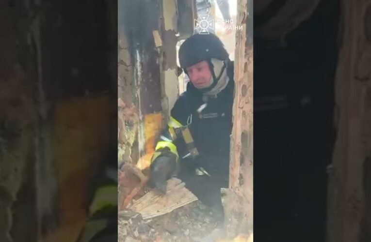 Тільки дихай… Ми тебе зараз дістанемо