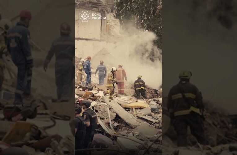 Очі, що бачили все. Руки, що дарують «завтра». Шана титанам ДСНС! 👨‍🚒💪