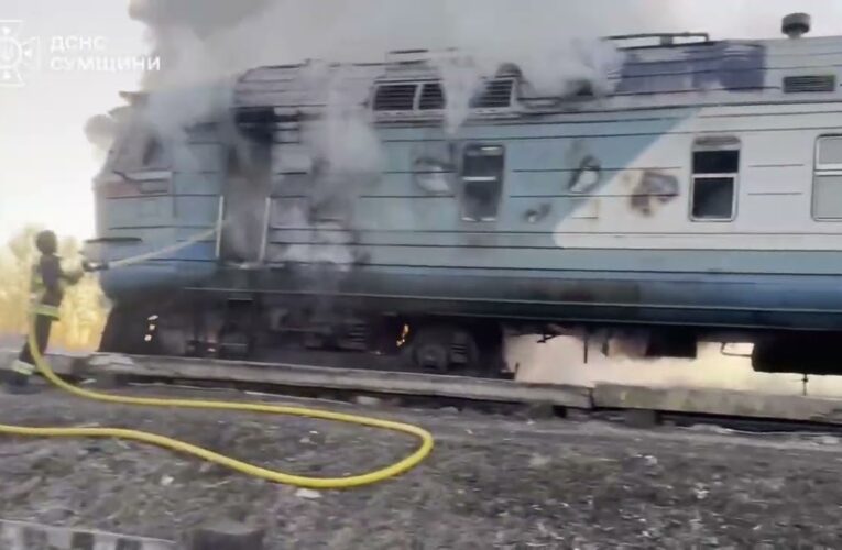 На Сумщині ворог атакував пасажирський потяг