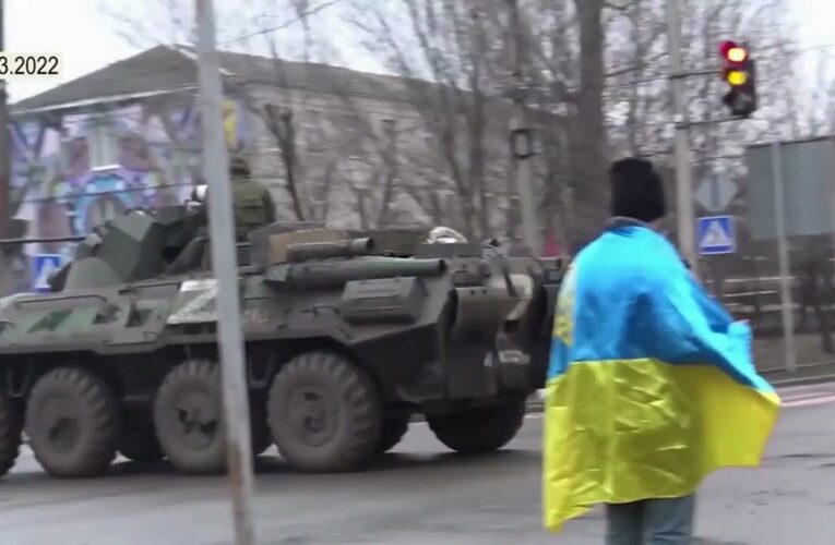 Публічні службовці: загартовані війною