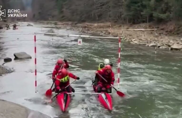 Гірські рятувальники Прикарпаття — серед призерів змагань із водного туризму