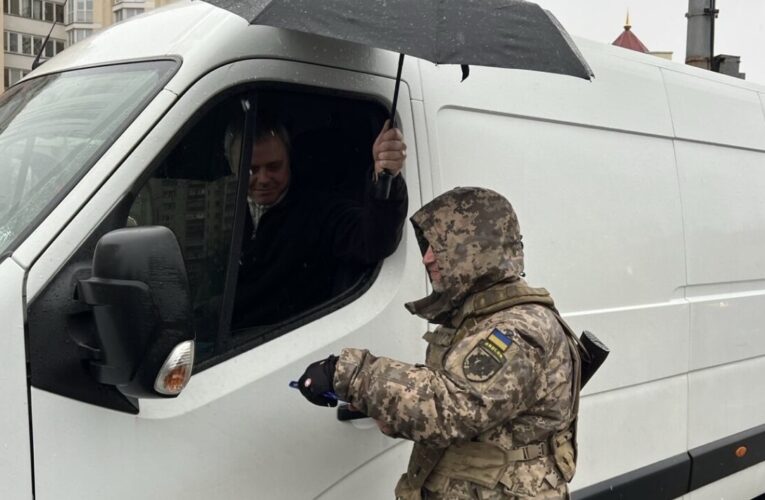 “Блокпости і патрулі”. Чи посилив Київ мобілізацію
