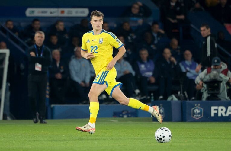 Два англійські клуби націлилися на українського футболіста