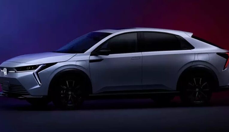 Honda відродила модель Insight у форматі електричного кросовера