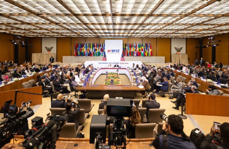 Перша леді прибула до США та взяла участь у саміті глобальної коаліції «Виховання майбутнього разом»