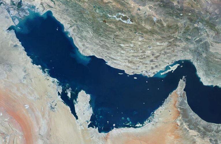 Іран пропускає танкери через Ормуз за гроші – ЗМІ