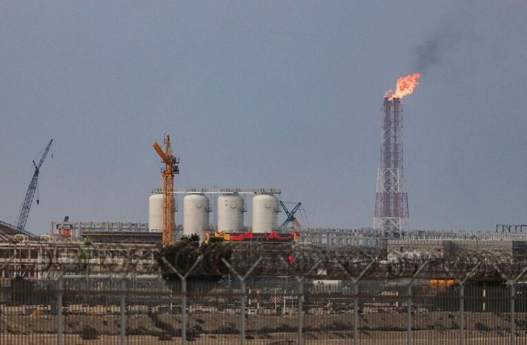 Катар повністю зупинить виробництво СПГ – ЗМІ