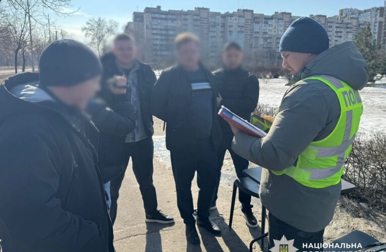 Киянин організував схему виїзду ухилянтів у статусі “священника”