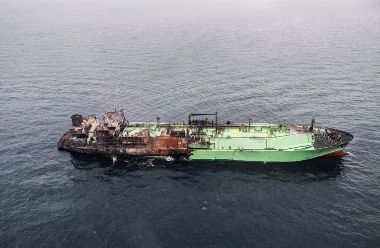 Лівія буксирує пошкоджений російський танкер із ЗПГ