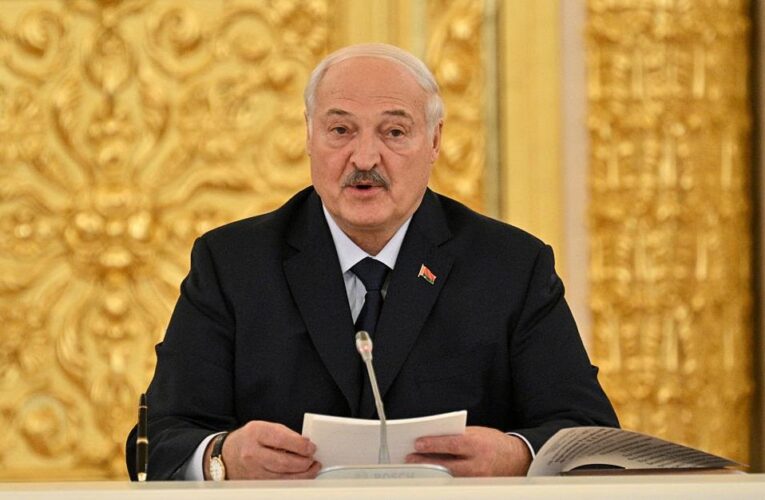 Лукашенко анонсував “велику угоду” зі США