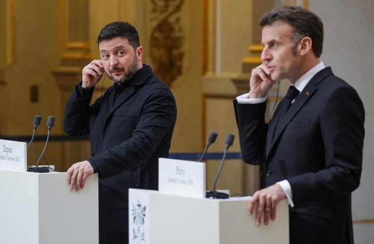 Макрон зробив заяву щодо Дружби і 90 млрд євро