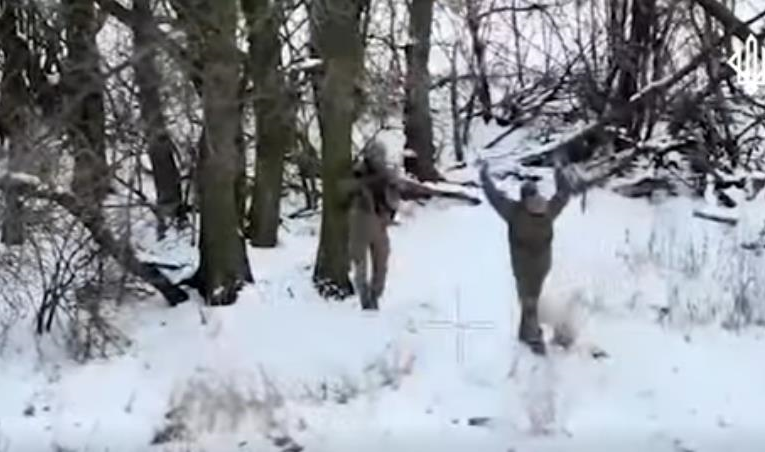 Нацгвардійці показали, як беруть окупантів в полон