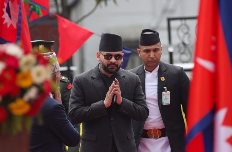 Наймолодшим прем’єр-міністром Непалу став колишній репер