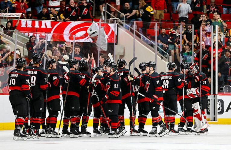 НХЛ: Коламбус обіграв Тампу, Кароліна – Піттсбург