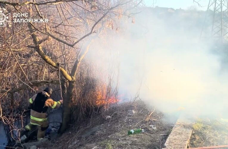 Запоріжжя під авіаударом: 12 постраждалих, серед них діти