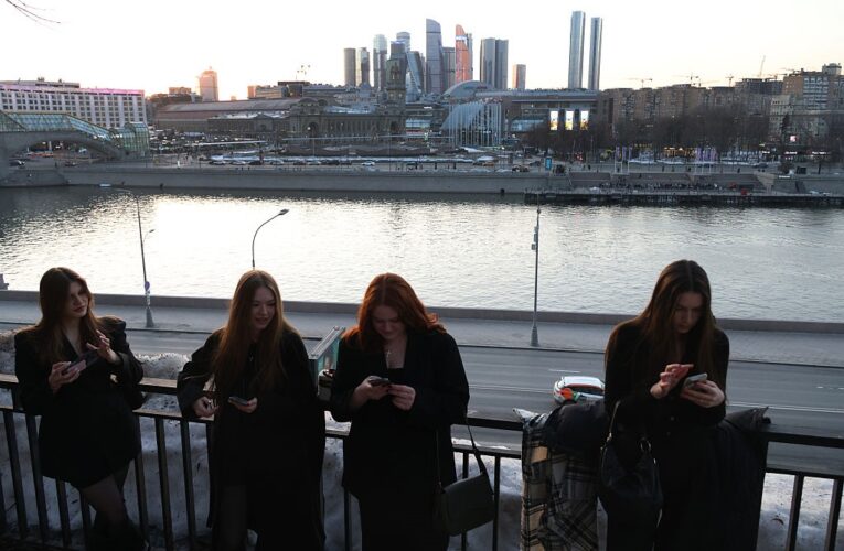 РФ не справляється із блокуванням інтернету, заборонка стає доступною – ЗМІ