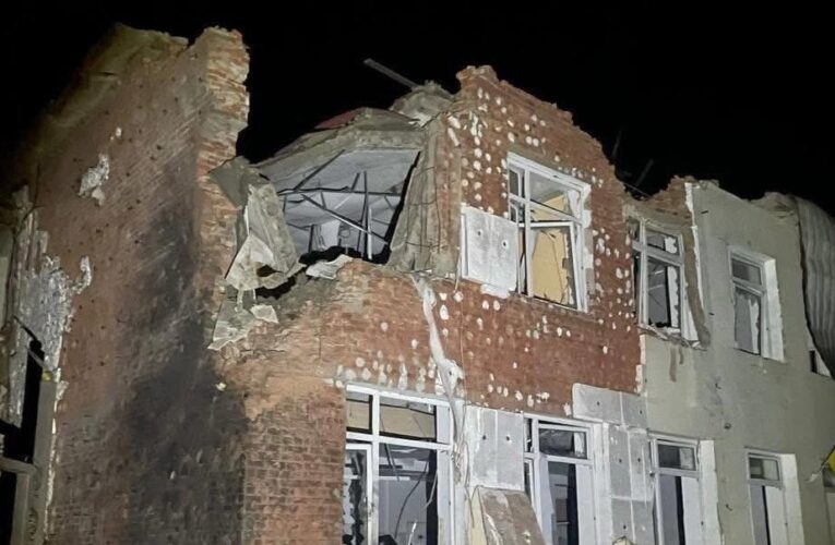 Росіяни зруйнували ліцей на Чернігівщині