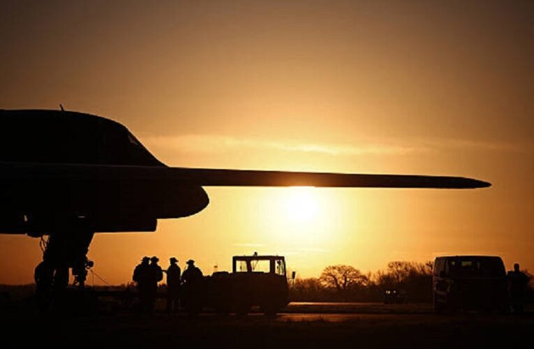 Розблокування Ормузької протоки: Британія надала доступ США до своїх баз