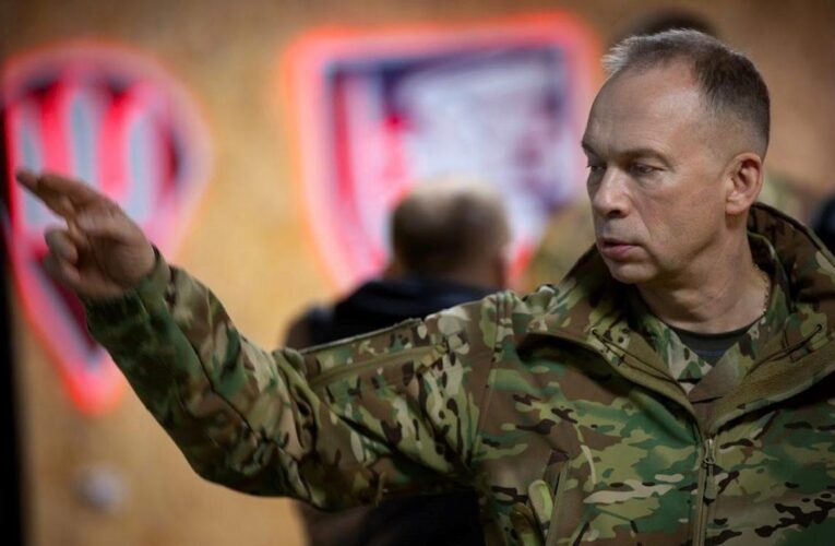 Сирський заявив про наступальні дії на Донеччині