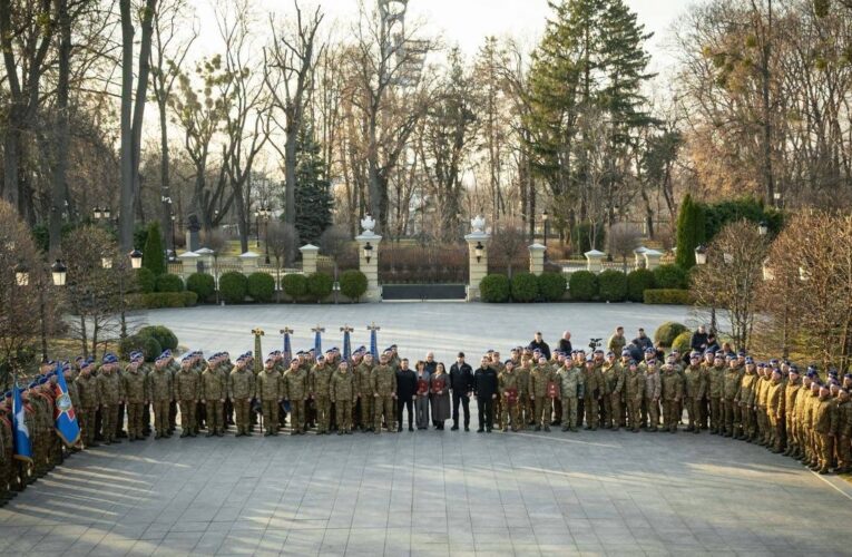 Володимир Зеленський привітав бійців Національної гвардії України з професійним святом