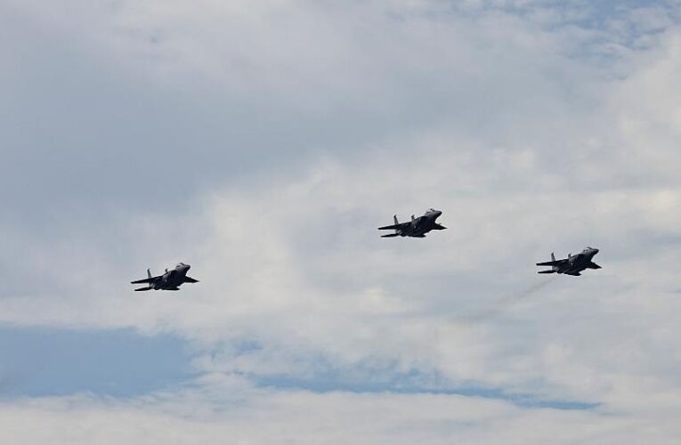 Три американські F-15 над Кувейтом збив місцевий пілот – ЗМІ