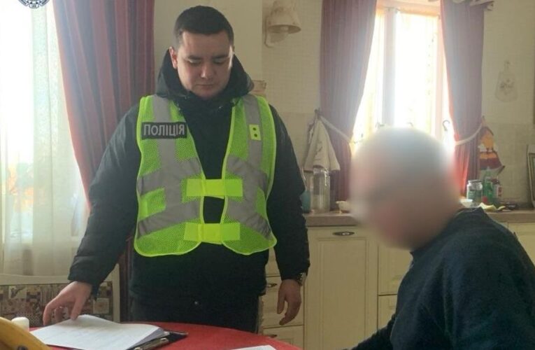 У Києві чоловік осліп на одне око після операції на носі