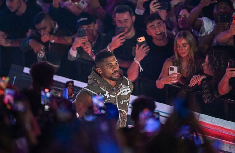 У команді Джошуа розкрили деталі його повернення на ринг