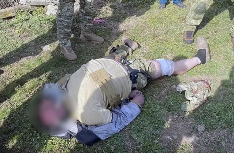 У Криму сталася стілянина: чоловік поранив із рушниці чотирьох поліцейських